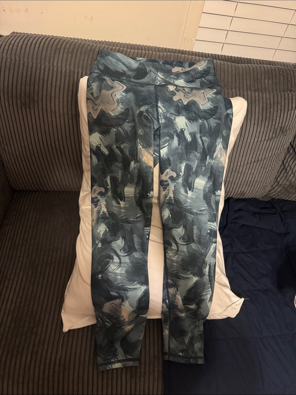 Fabletics PowerHold High-Support leggings - Forest Green Sand